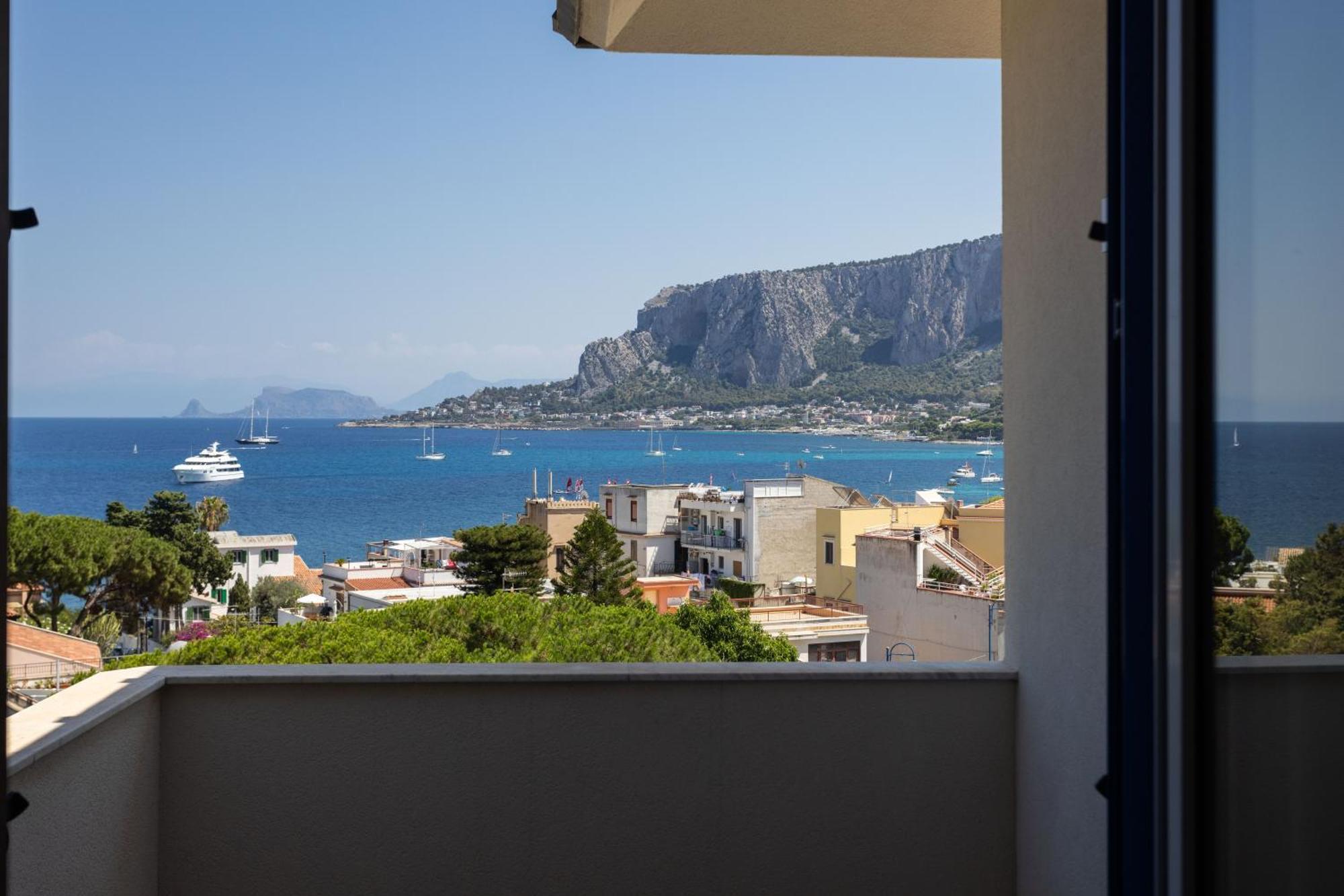 Mondello Glam Hotel & Terrace Екстер'єр фото